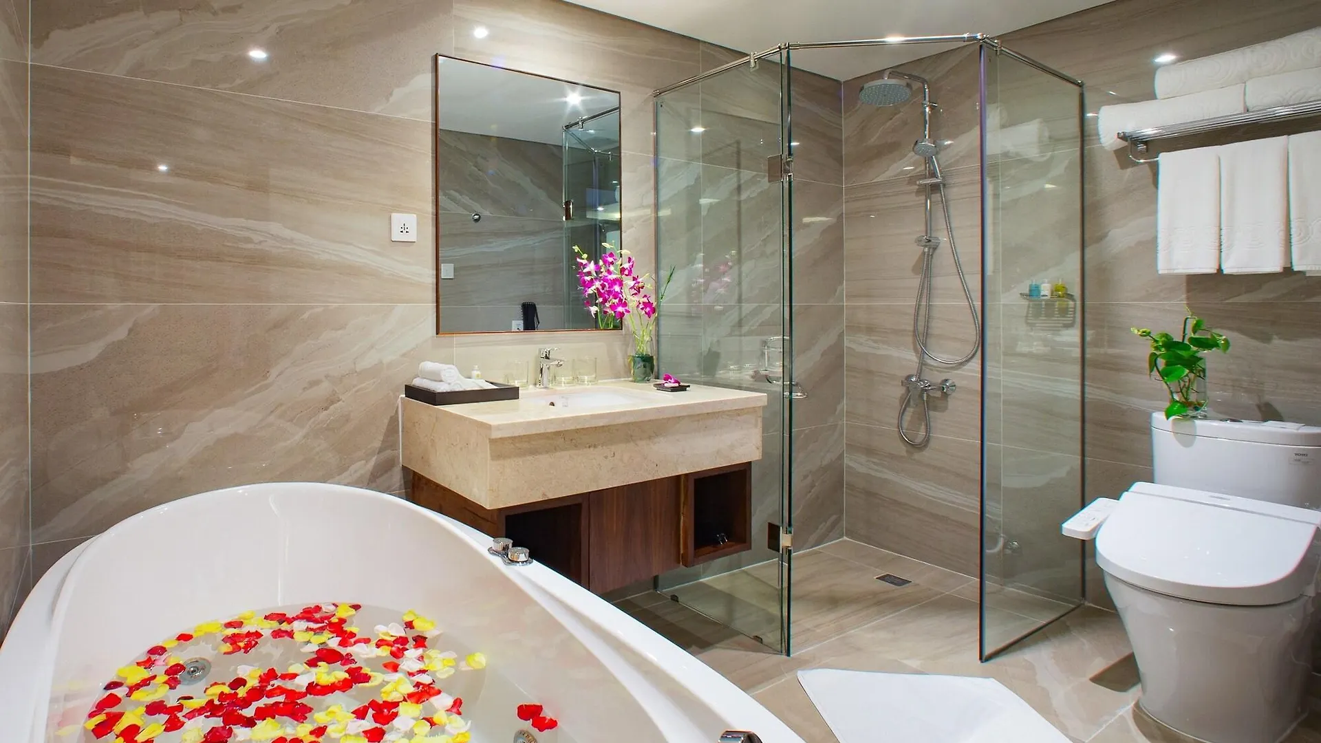 Orchids Saigon Hotel Ho Chi Minh City